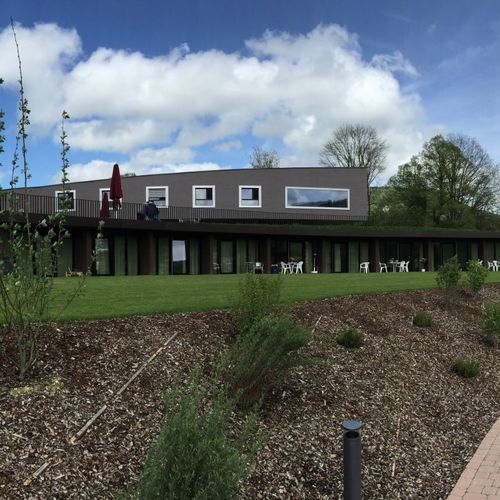 home la colline.jpg
